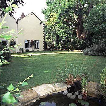 Easington Guest House Banbury Bagian luar foto